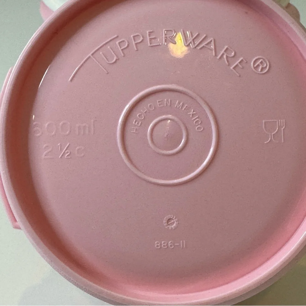 Vintage Tupperware Servalier Bowl Set of 2 Pink & White Lid